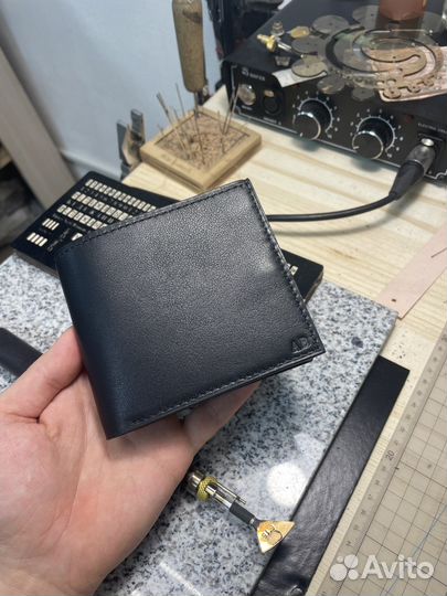 Портмоне на заказ из натуральной кожи