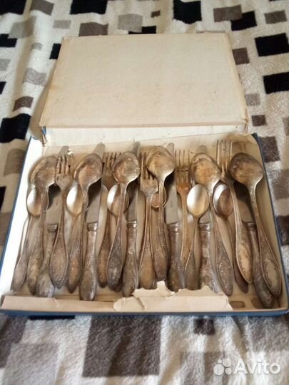 Мельхиоровые столовые приборы