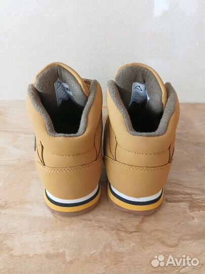 Ботинки McKinley новые, р. Euro32(cтелька 21)