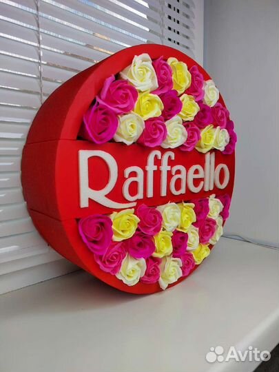 Букет из мыльных роз raffaello