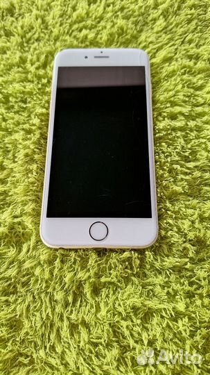 Телефон iPhone 6