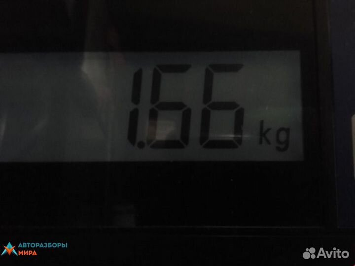 Рамка капота Chrysler Pacifica 2005 05103398AC