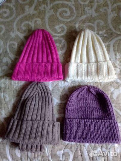 Комплект шапка и снуд. Вязаные шапки бини
