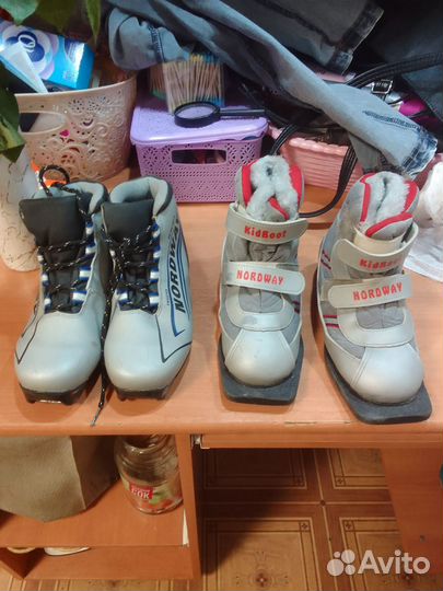 Лыжные ботинки