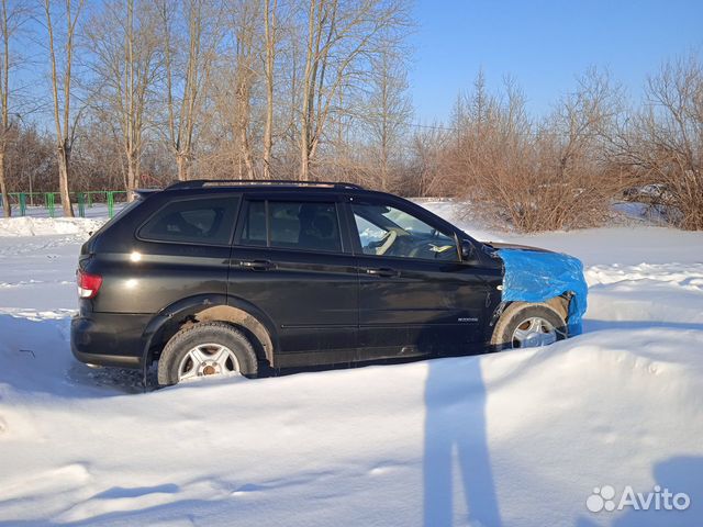 SsangYong Kyron 2.0 AT, 2008, битый, 190 000 км