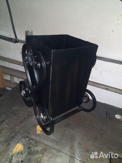 Урна уличная