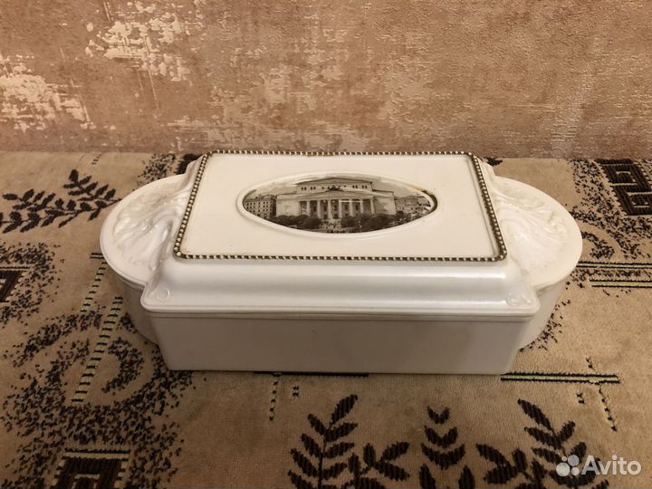 Шкатулка винтажная Большой театр бакелит