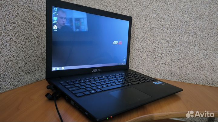 Ноутбук asus