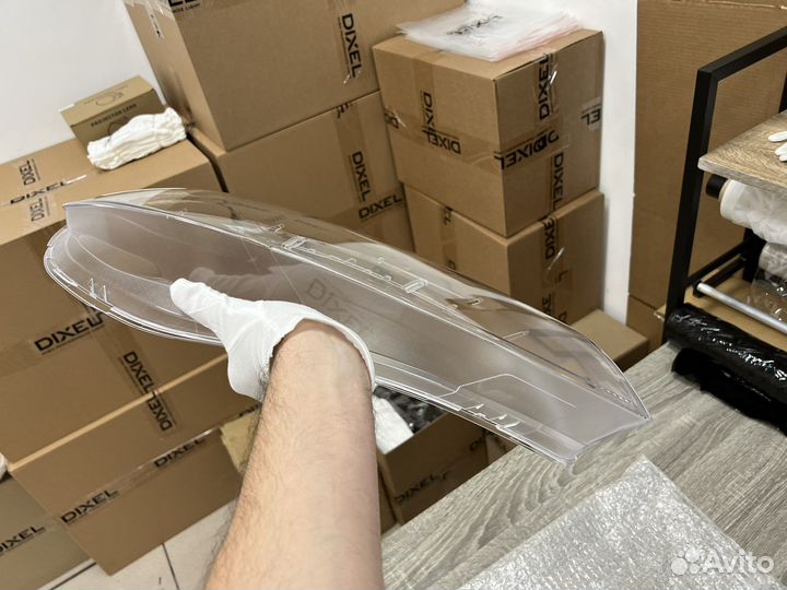 Стекло фары Volvo S80 XC70 2006-2016