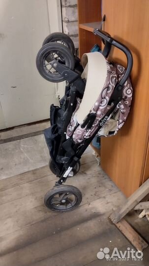 Коляска прогулочная трость