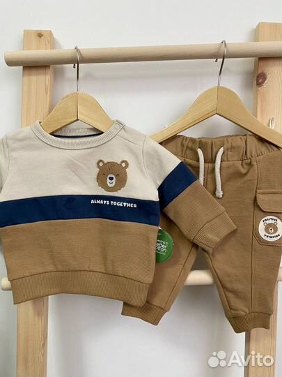 Костюм c&a мальчику 62 см комплект
