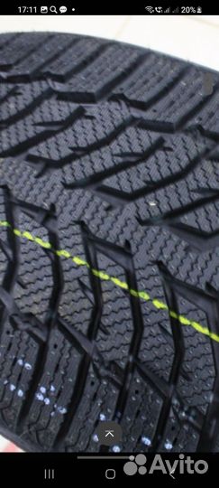 DoubleStar DW08 225/45 R17 94H