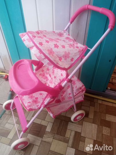 Коляска кукольная