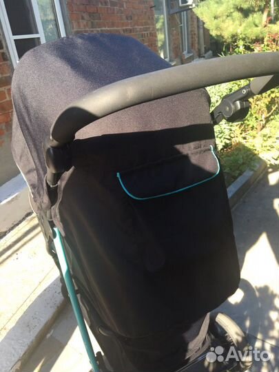 Коляска прогулочная