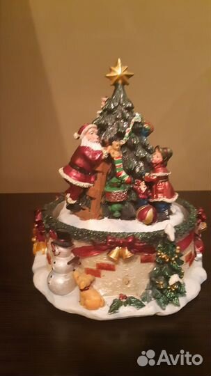 Композиция шкатулка музыкальная заводная