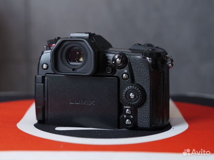 Panasonic lumix G9