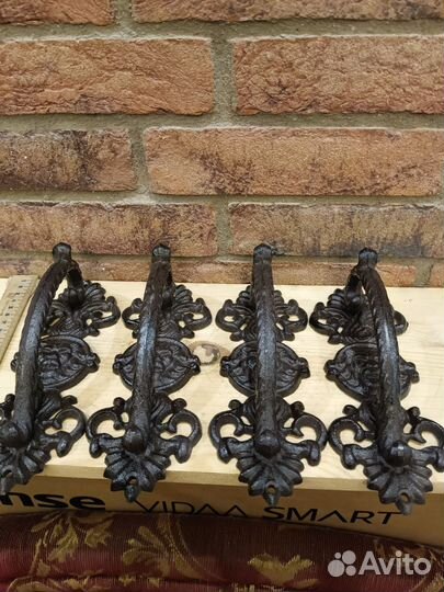 Ручка чугунная