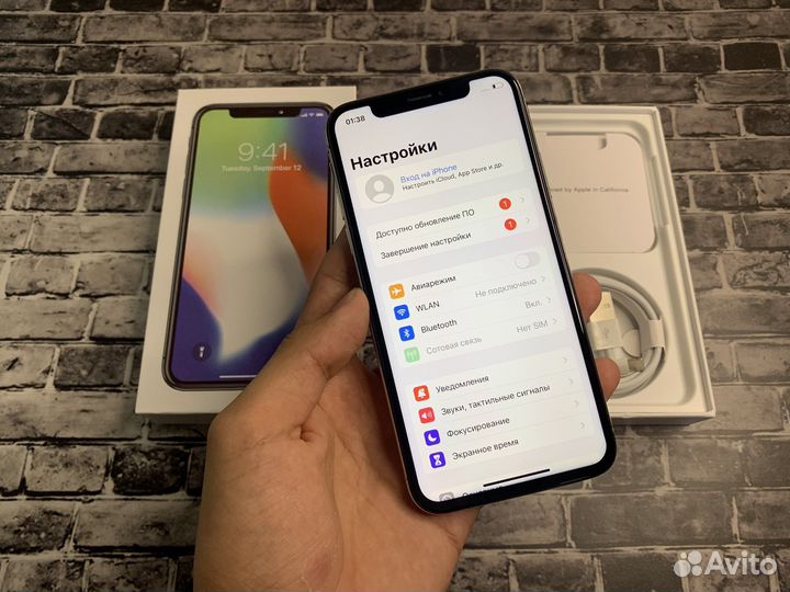 iPhone X, 64 ГБ