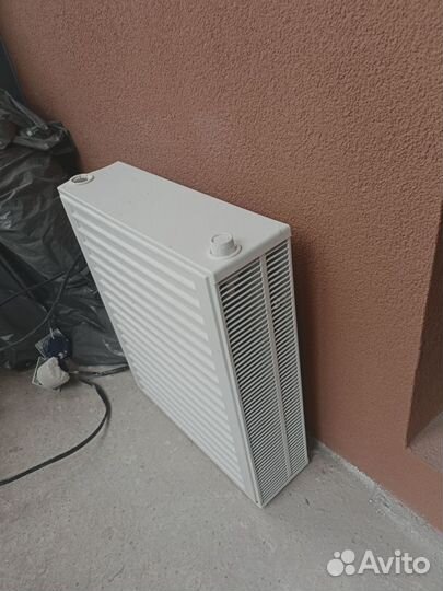 Радиаторы отопления бу с нижним подключением