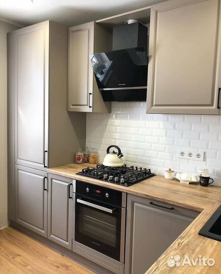 Кухонный гарнитур на заказ. Под ключ