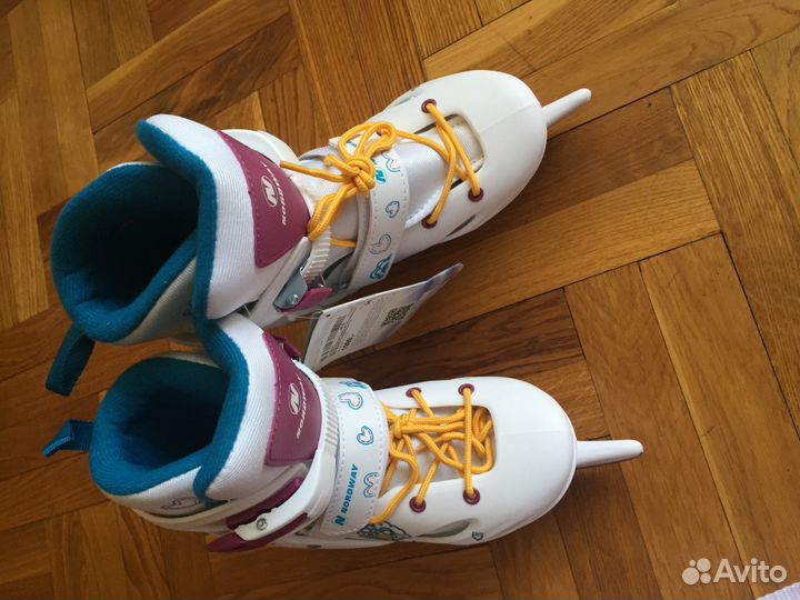 Коньки ледовые раздвижные белые р-р 34-36