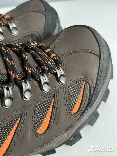 Трекинговые ботинки женские