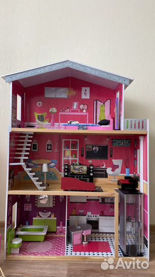 Домик кукольный