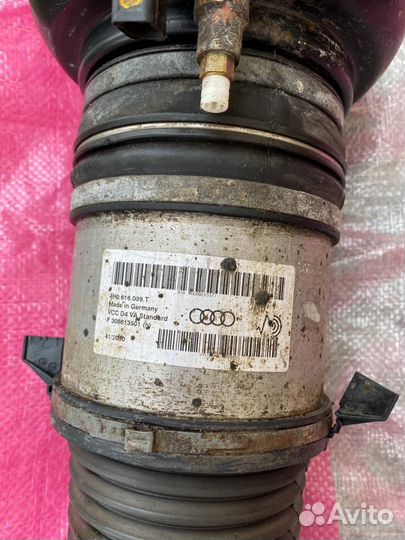 Audi A8 D4 пневмостойка передняя