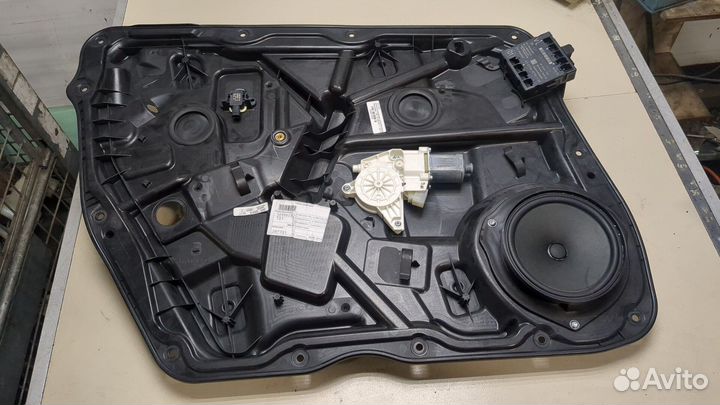 Стеклоподъемник электрический Mercedes ML W166 201