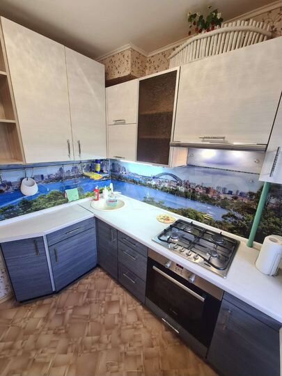 2-к. квартира, 42 м², 3/5 эт.