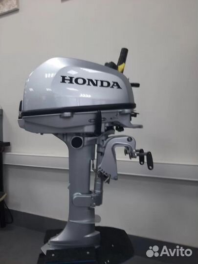 Лодочный мотор Honda (Хонда) BF 5 DH SHU