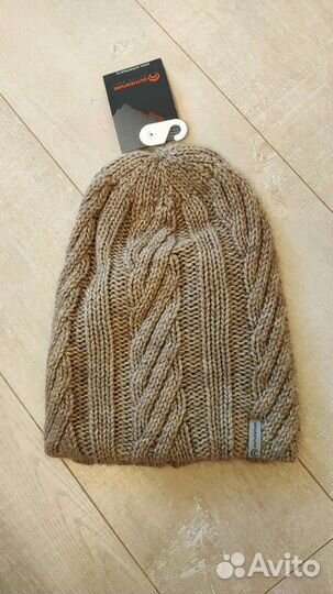 Outventure шапка