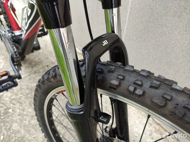 Stels Navigator 950 (RockShox/Shimano Deor/disk)