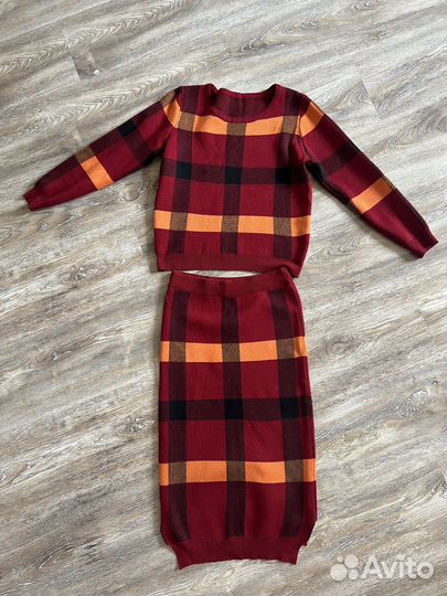 Костюм юбка