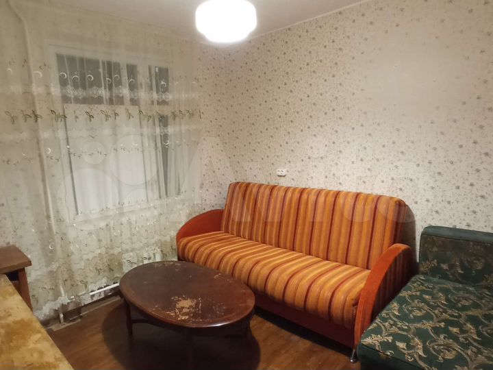 Комната 23,3 м² в 3-к., 2/16 эт.