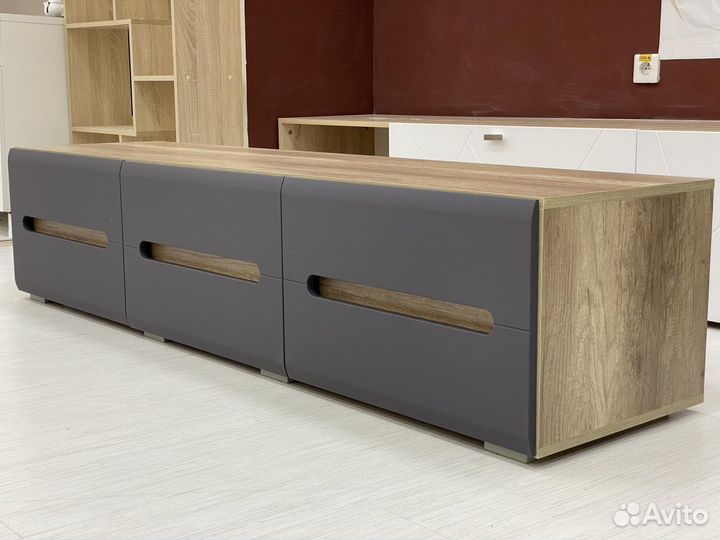 Тумба под тв «Наоми тб-17»