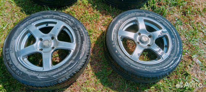 Комплект колес на летней резине 185/65 R15