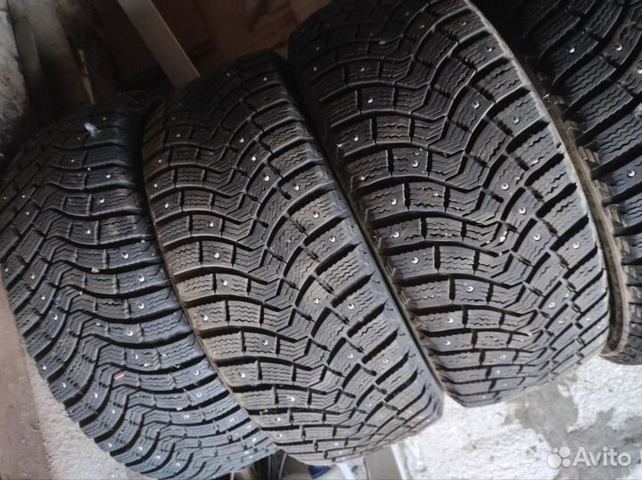 Michelin X-Ice North 205/55 R16