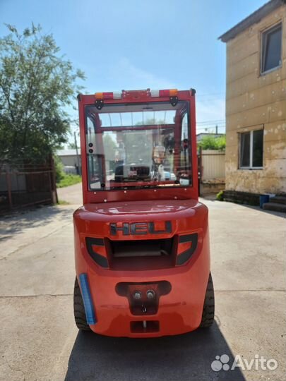 Вилочный погрузчик Heli cpcd30