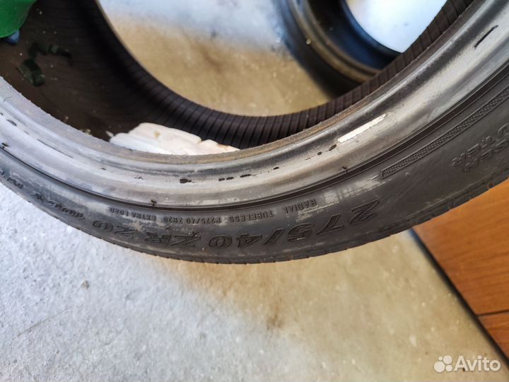 Pirelli P Zero Rosso 275/40 R20