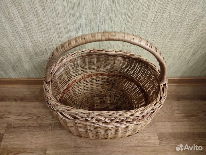 Корзины плетёные