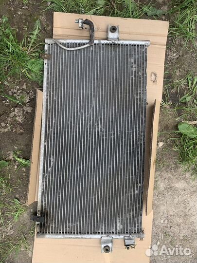 Радиатор кондиционера maxima a33 (921102Y910)
