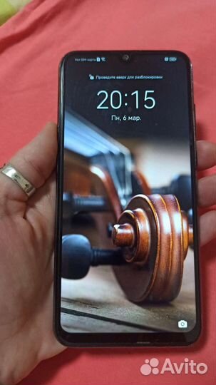 Телефон honor 10i