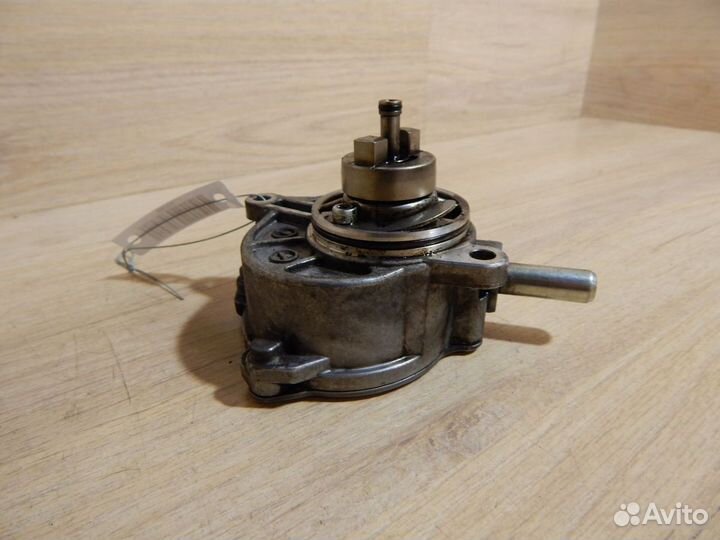 Вакуумный насос Mercedes Vito 639 OM646