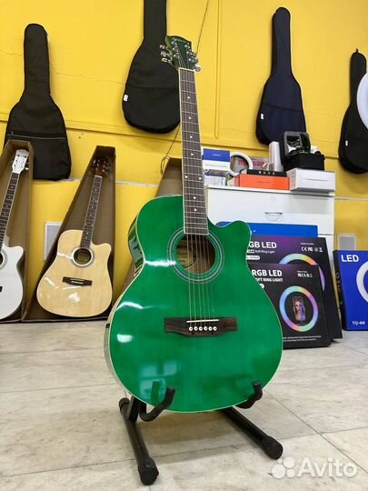 Акустическая гитара премиум цвет