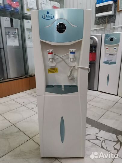 Кулер напольный