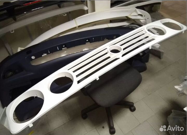 Решетка радиатора Volkswagen T3