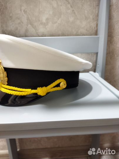 Фуражка офисная Офицерская, лабутены 44 размера