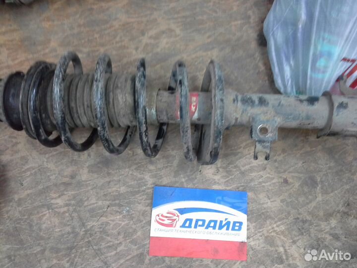 Амортизатор передний Шевроле Авео