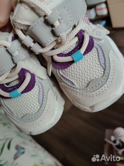 Кроссовки детские